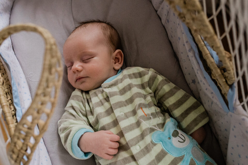 Schlafendes baby Babyschlaf - Schafendes Neugeborenen